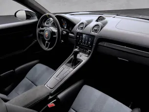 Porsche 718 Cayman GT4 RS