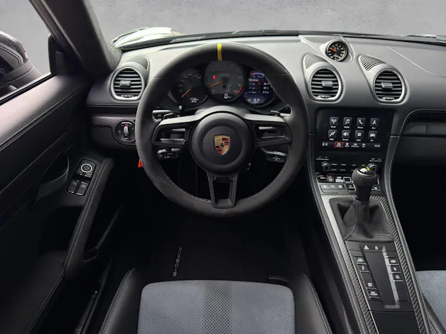 Porsche 718 Cayman GT4 RS