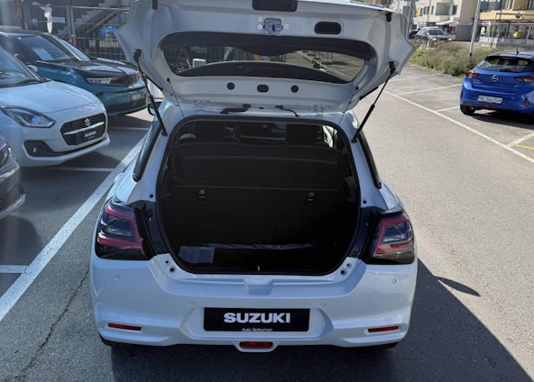 Vehicle image 15 Vehicle image 15