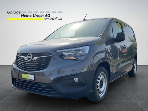First vehicle image