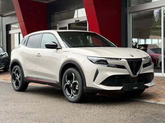 ALFA ROMEO Junior 1.2 48V Hybrid Speciale