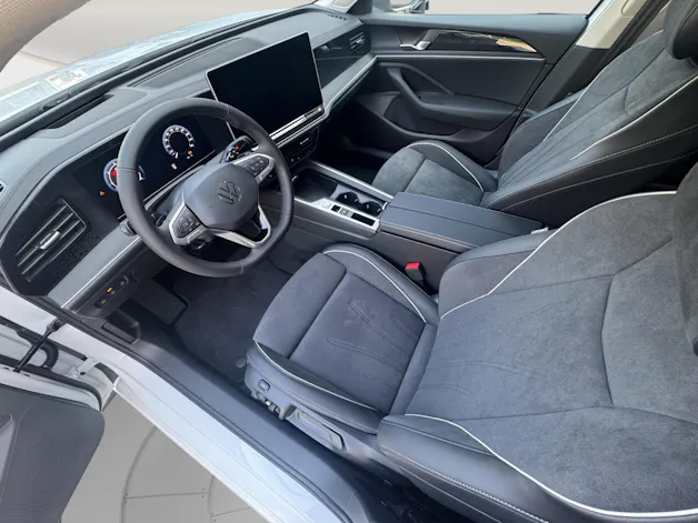 VW Passat Variant 2.0 TDI evo Business DSG