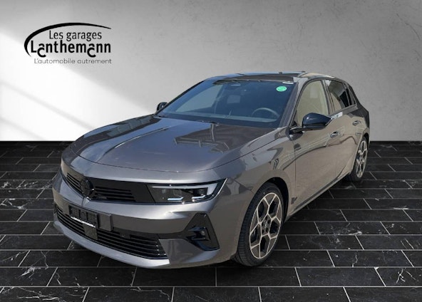 First vehicle image First vehicle image