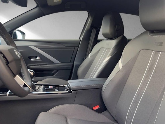 Vehicle image 7 Vehicle image 7