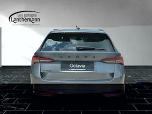 Škoda Octavia Combi 1.5 TSI mHEV DSG Sport Line