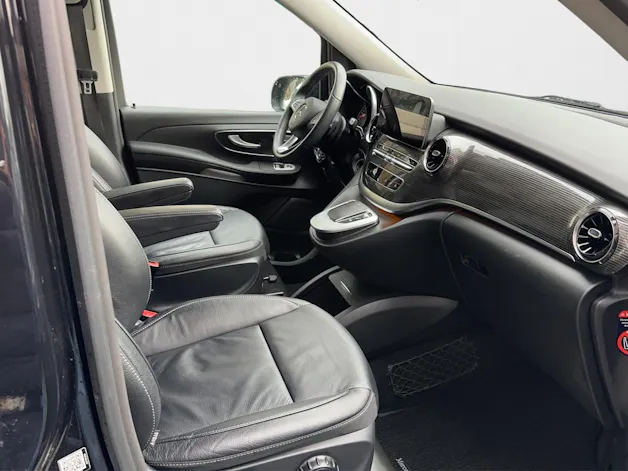 Mercedes-Benz EQV 300 Avantgarde lang 7-Plätze