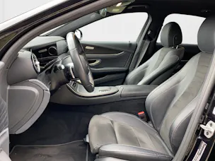 Mercedes-Benz E 200 AMG Line 9G-Tronic