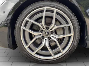 Mercedes-Benz E 200 AMG Line 9G-Tronic