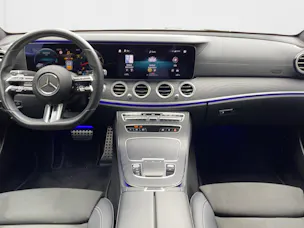 Mercedes-Benz E 200 AMG Line 9G-Tronic