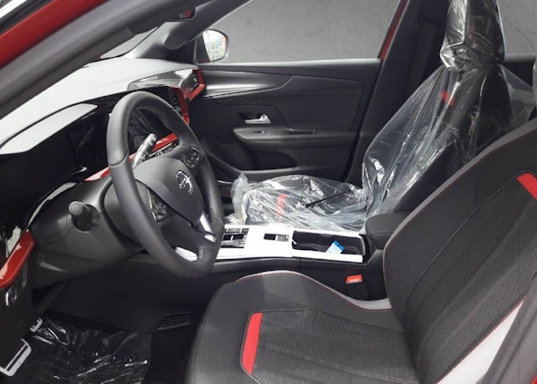 Vehicle image 6 Vehicle image 6