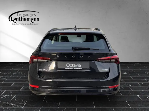 Škoda Octavia Combi 1.5 TSI mHEV DSG Ambition