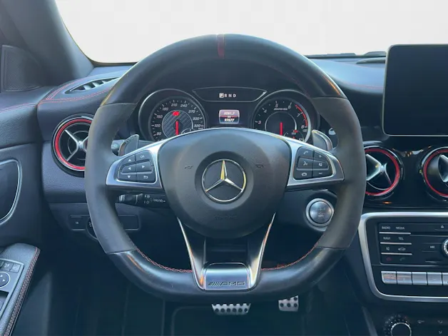 Mercedes-Benz CLA 45 AMG 4Matic Performance-Sitze