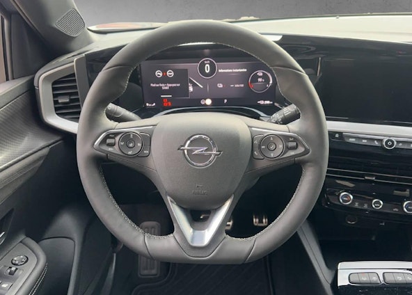 Vehicle image 9 Vehicle image 9