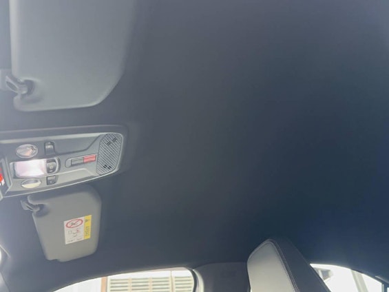 Vehicle image 10 Vehicle image 10