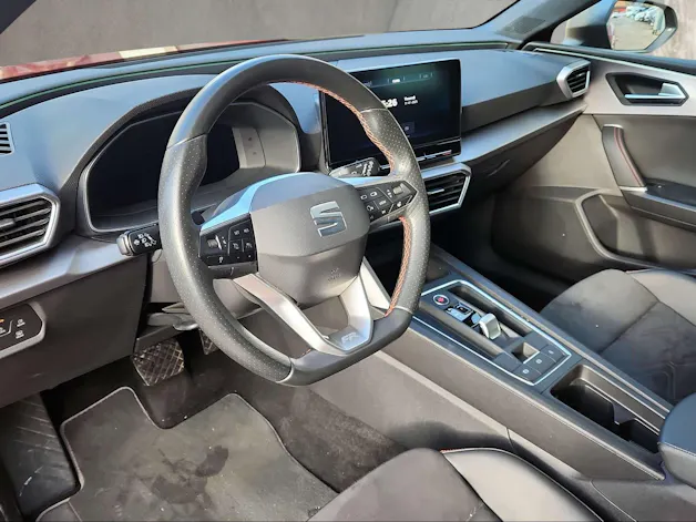 SEAT Leon ST 1.4 eHybrid pHEV DSG Hola FR