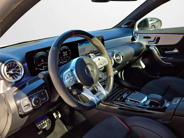 Mercedes-Benz A 45 S AMG 4Matic+ Speedshift