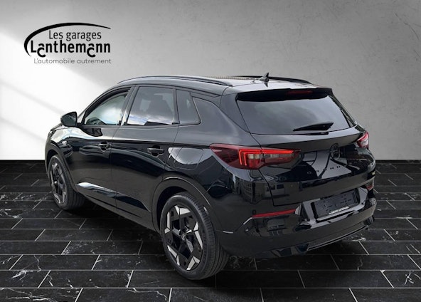 Vehicle image 2 Vehicle image 2