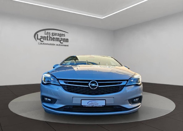 Vehicle image 6 Vehicle image 6