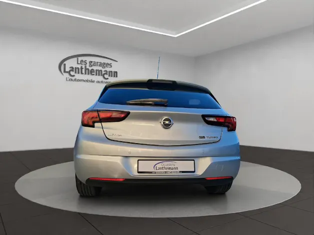 Opel Astra 1.4i Turbo Enjoy