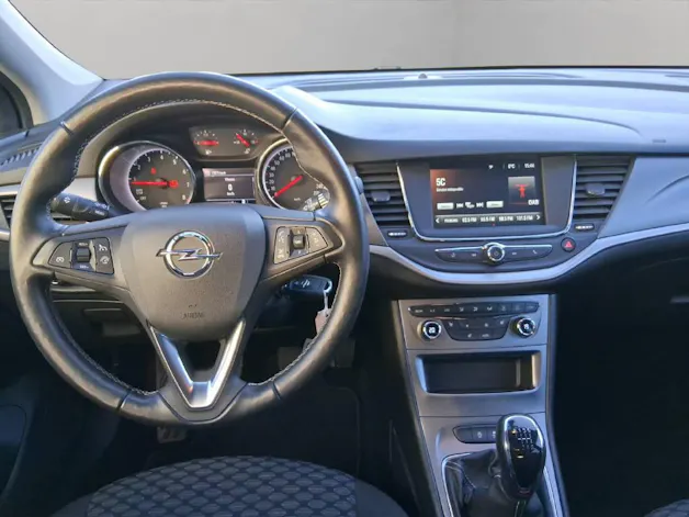 Opel Astra 1.4i Turbo Enjoy