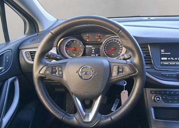 Vehicle image 9 Vehicle image 9