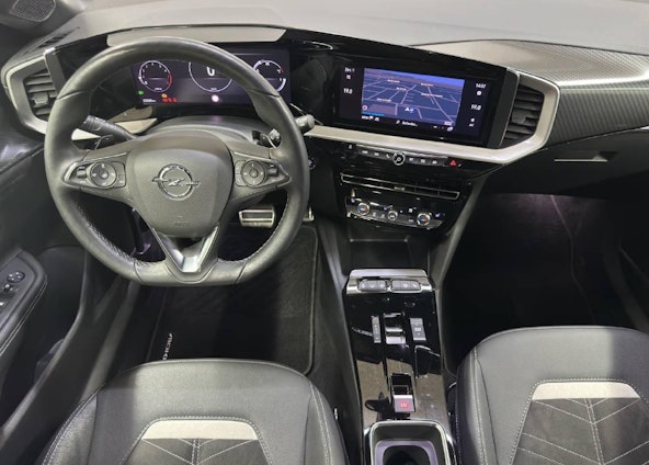 Vehicle image 9 Vehicle image 9