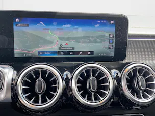 Mercedes-Benz EQB 350 AMG Line 4Matic