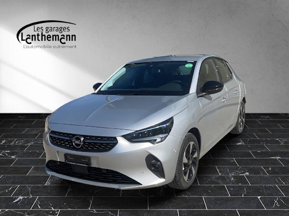 First vehicle image