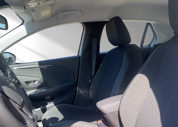 Vehicle image 7 Vehicle image 7