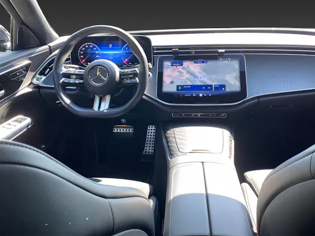 Mercedes-Benz E 220 D AMG-Line Night-Paket, Neues Model