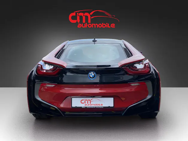 BMW i8 Coupé Protonic Red Edition