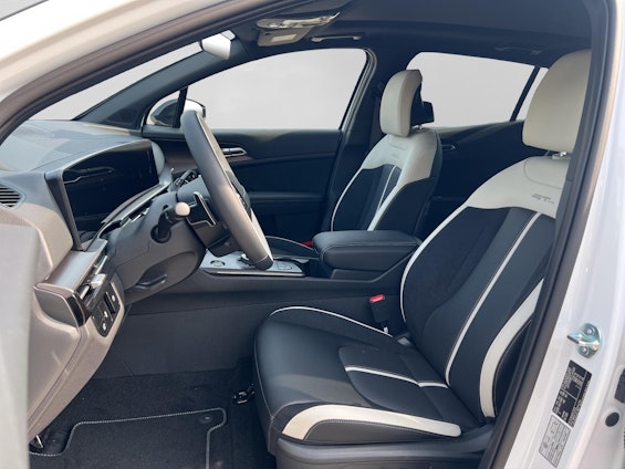 Vehicle image 1 Vehicle image 1