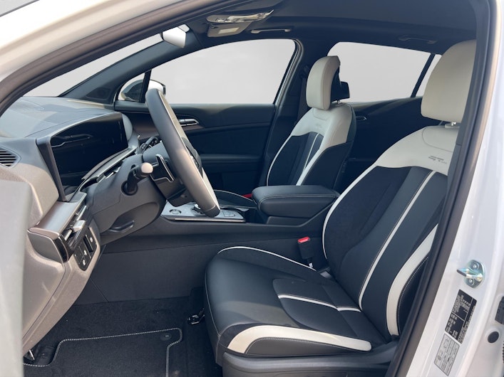 Vehicle image KIA SPORTAGE