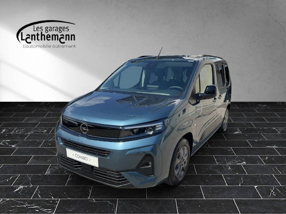 First vehicle image