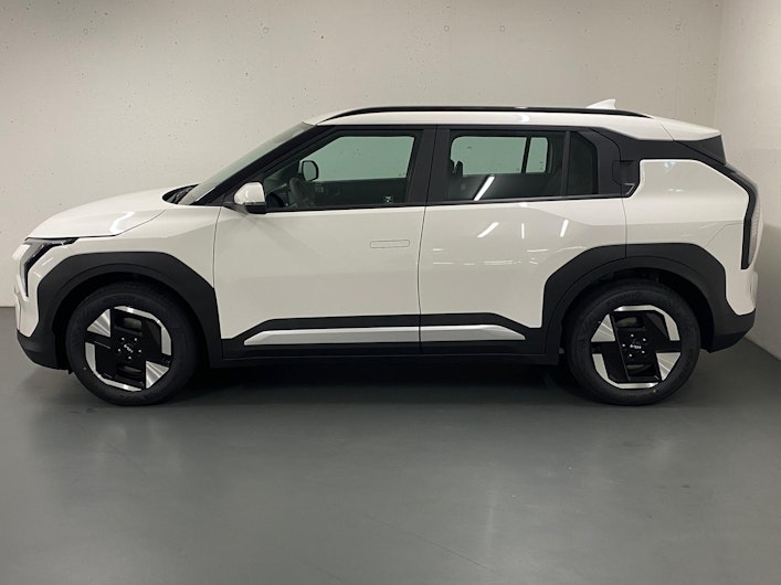 Vehicle image KIA EV3