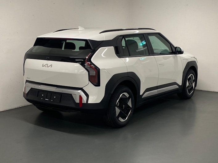 Vehicle image KIA EV3