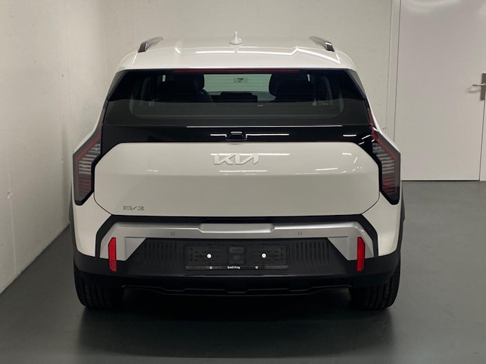 Vehicle image KIA EV3