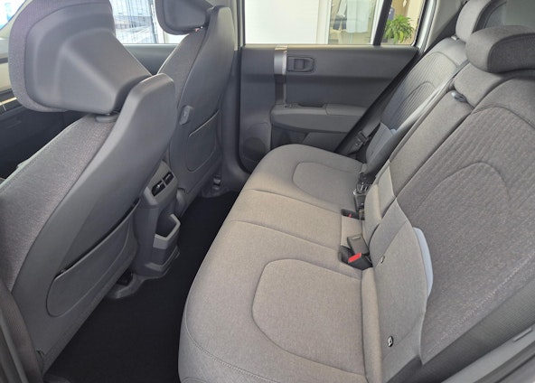 Vehicle image 10 Vehicle image 10