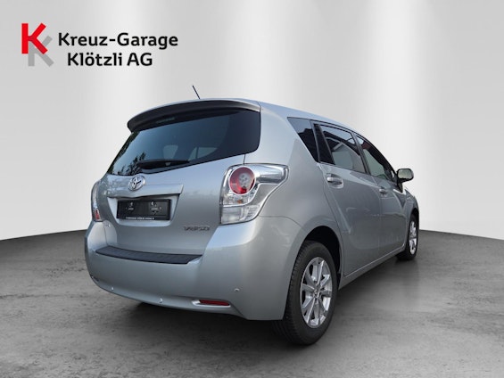 Vehicle image 2 Vehicle image 2