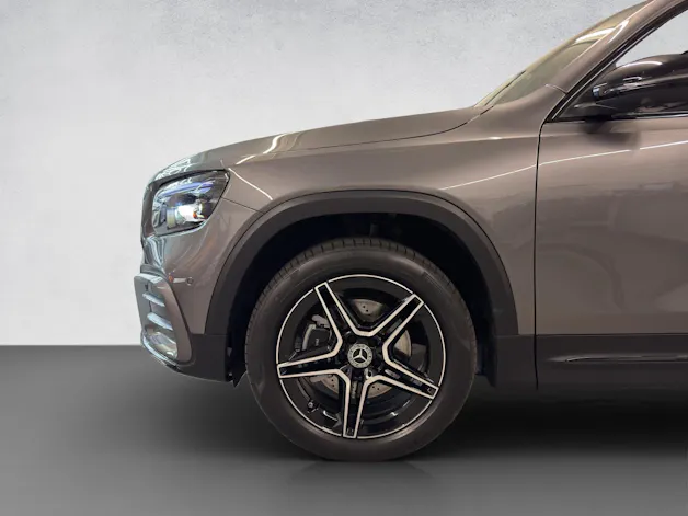 Mercedes-Benz GLB 200 AMG Line