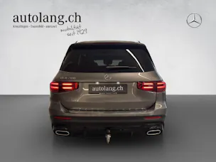 MERCEDES-BENZ GLB 200 AMG Line