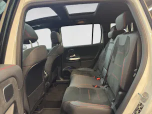 MERCEDES-BENZ GLB 220 AMG Line 4Matic