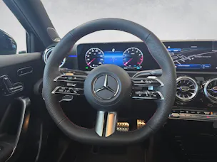 Mercedes-Benz A 250 AMG Line 4Matic