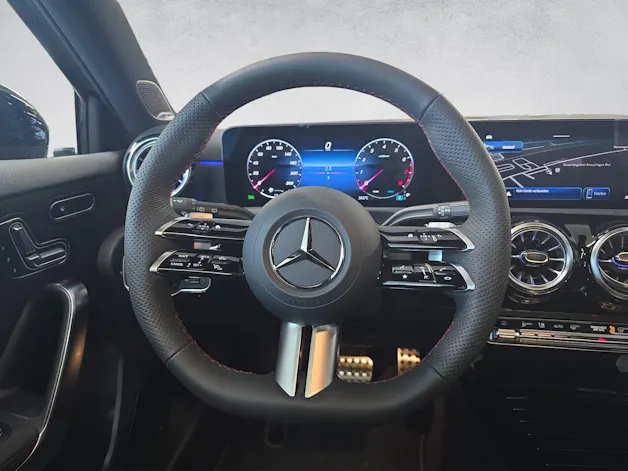 Mercedes-Benz A 250 AMG Line 4Matic
