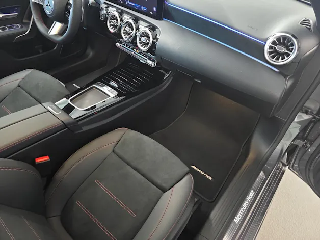 Mercedes-Benz A 250 AMG Line 4Matic