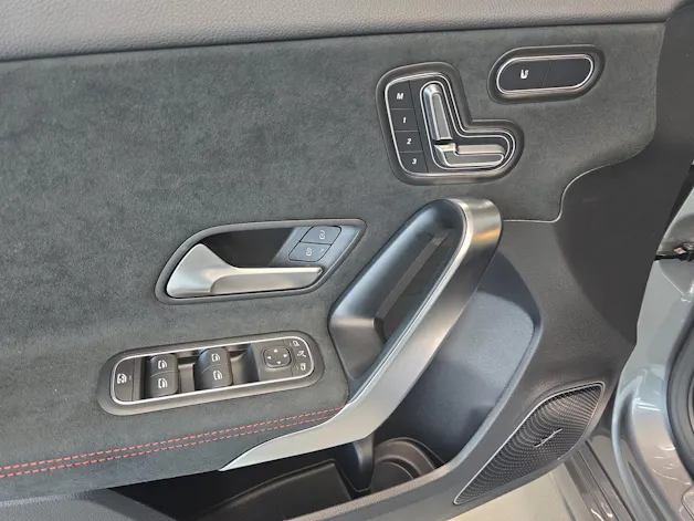 Mercedes-Benz A 250 AMG Line 4Matic