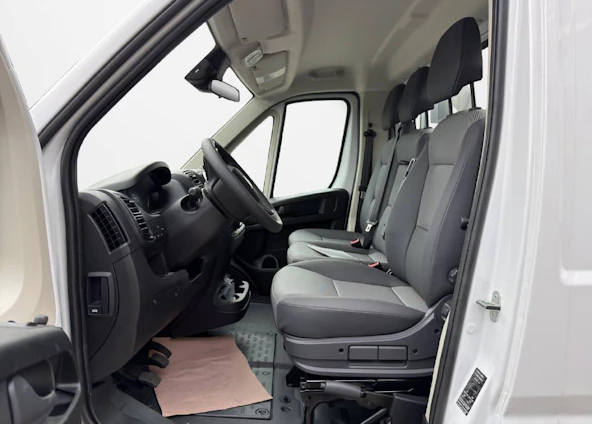 image du véhicule 4 image du véhicule 4