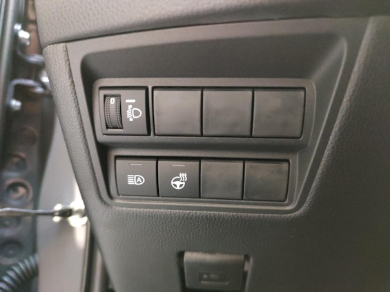 Vehicle image 15 Vehicle image 15