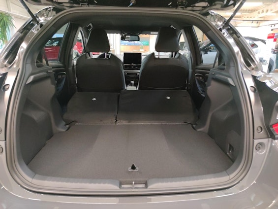 Vehicle image 7 Vehicle image 7