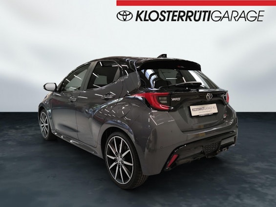 Vehicle image 3 Vehicle image 3